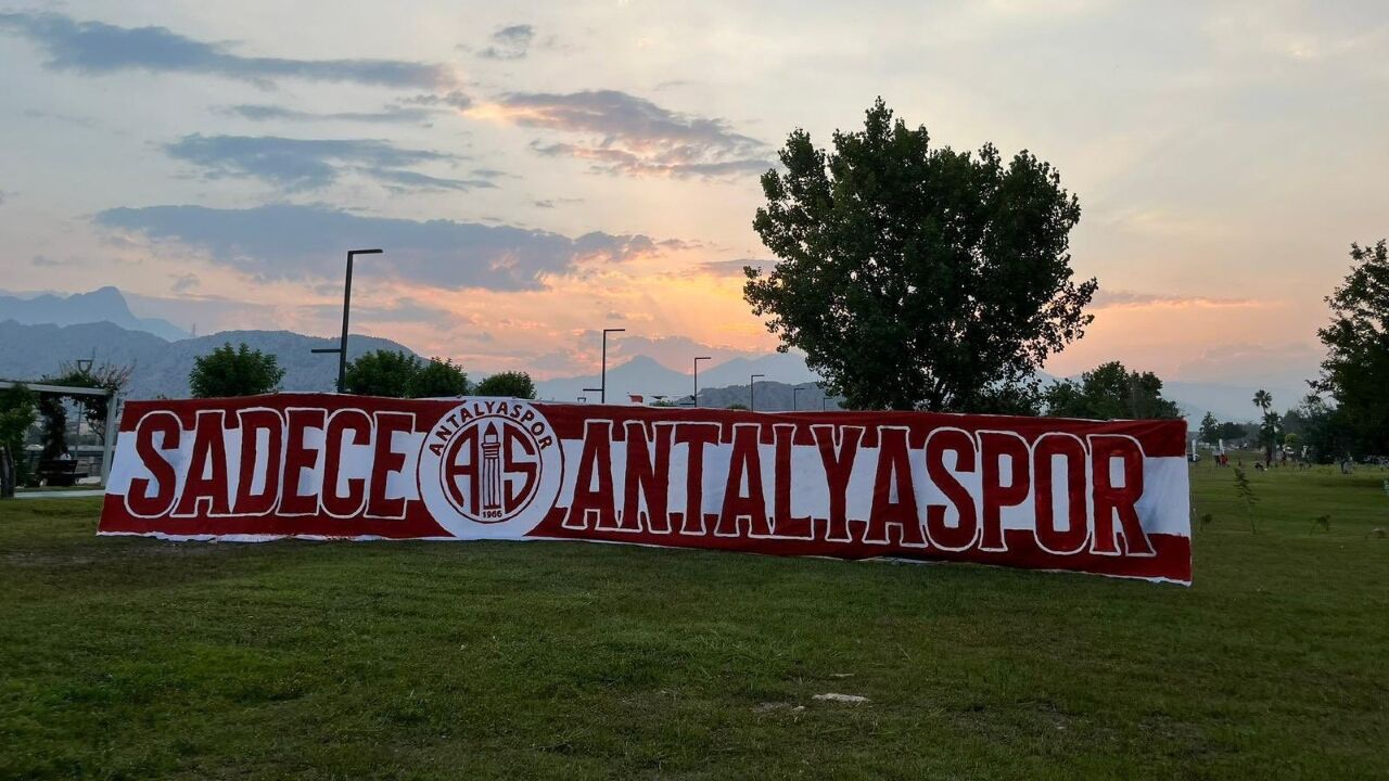 Antalyaspor Büyük Atkı