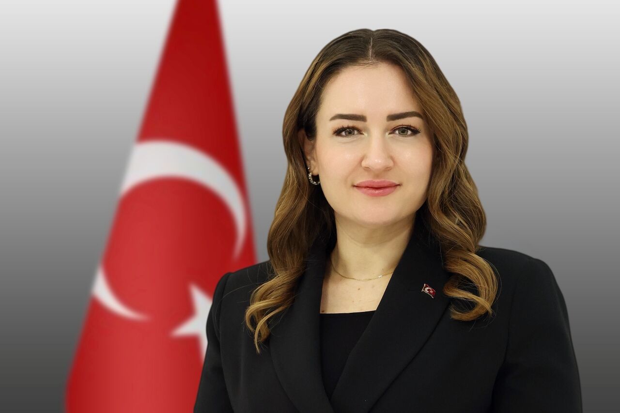 Büşra Özdemir Abb Başkan Vekili