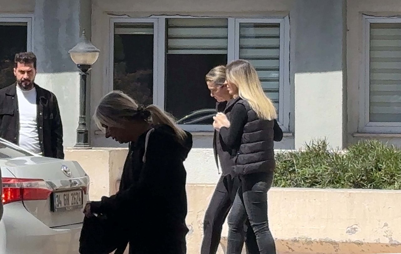 Cansel Çevikol Tuncer Ifade Vermeye Götürülürken (2)