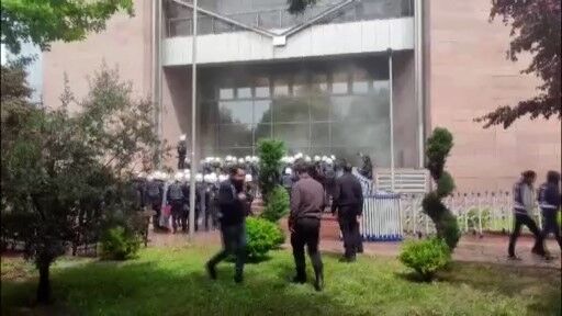Chp Genel Merkezi Abluka (1)