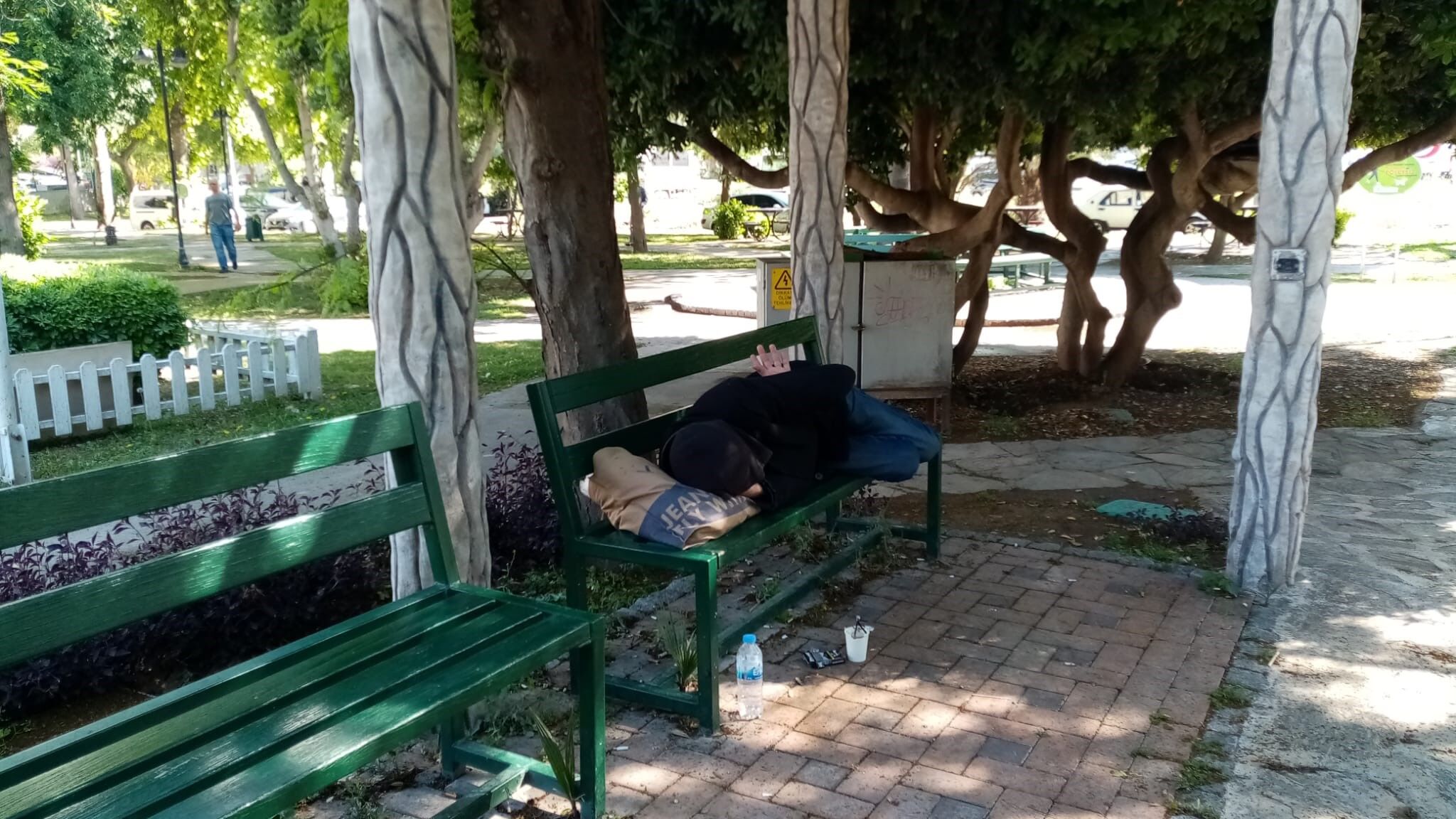 Evsiz Vatandaş Antalya 68