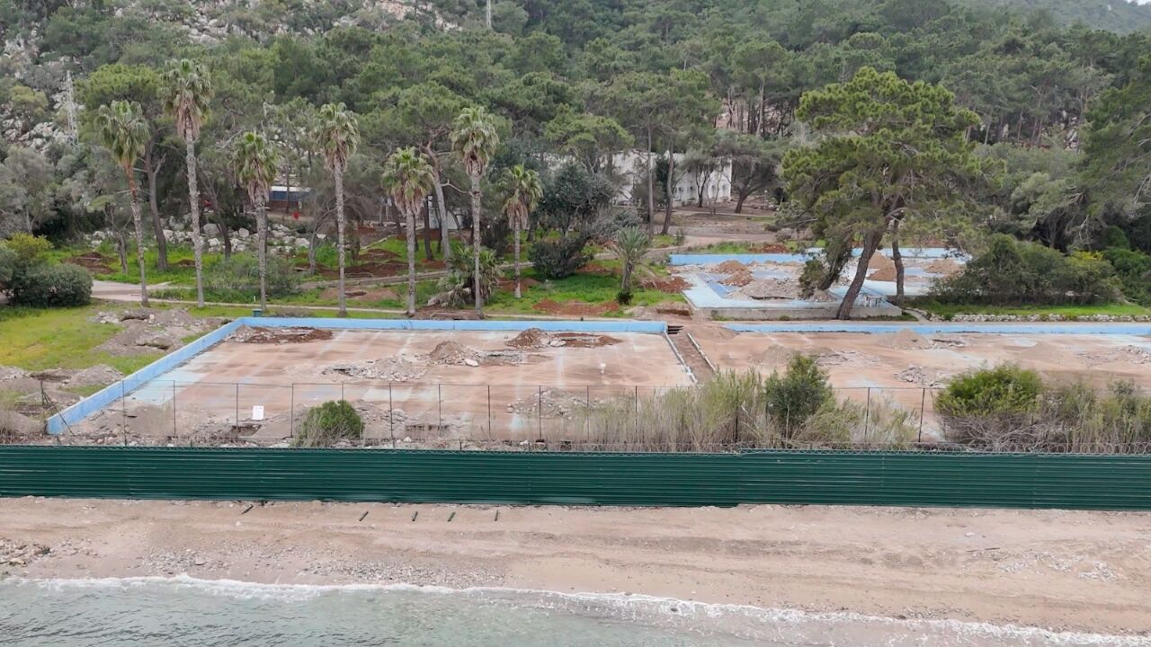 Kemer’de 57 Yıllık Izinle Otel Inşaatı 7