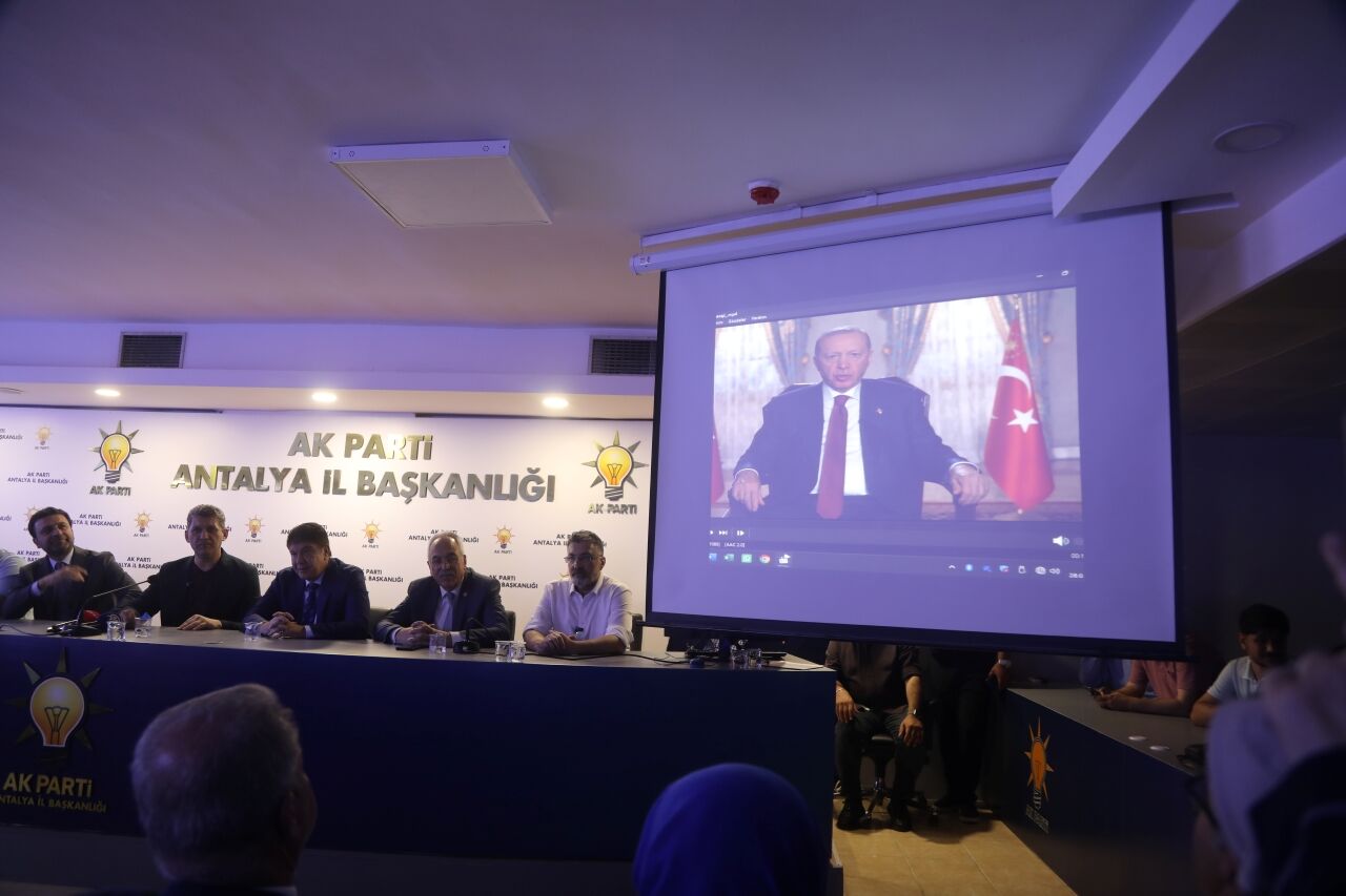 Menderes Türel Ak Parti Bayramlaşma (3)