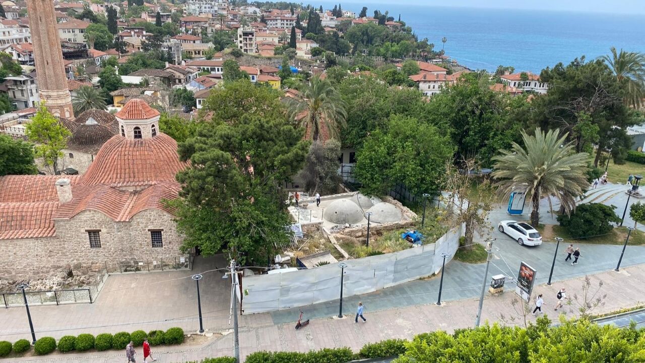 Mevlevihane Restorasyon Çalışması Işçiler (1)