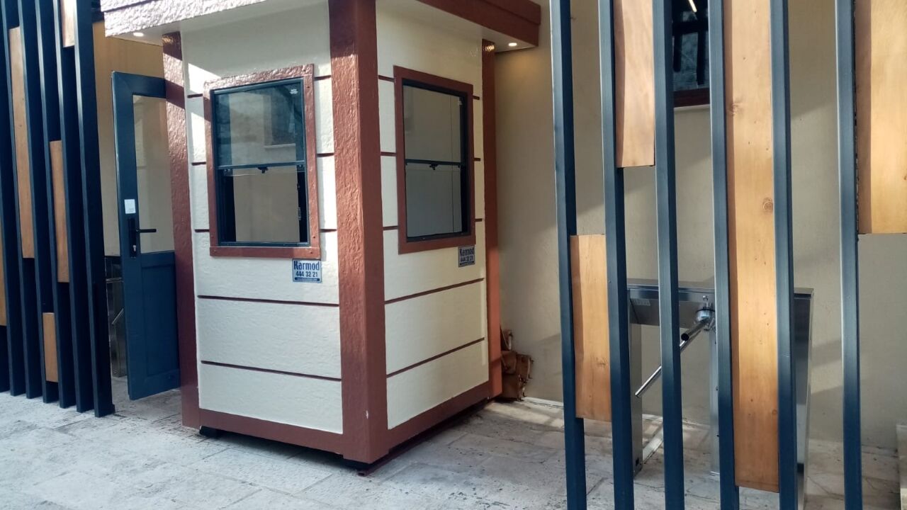 Tarihin Ortasına Tapılan Tuvalet 3