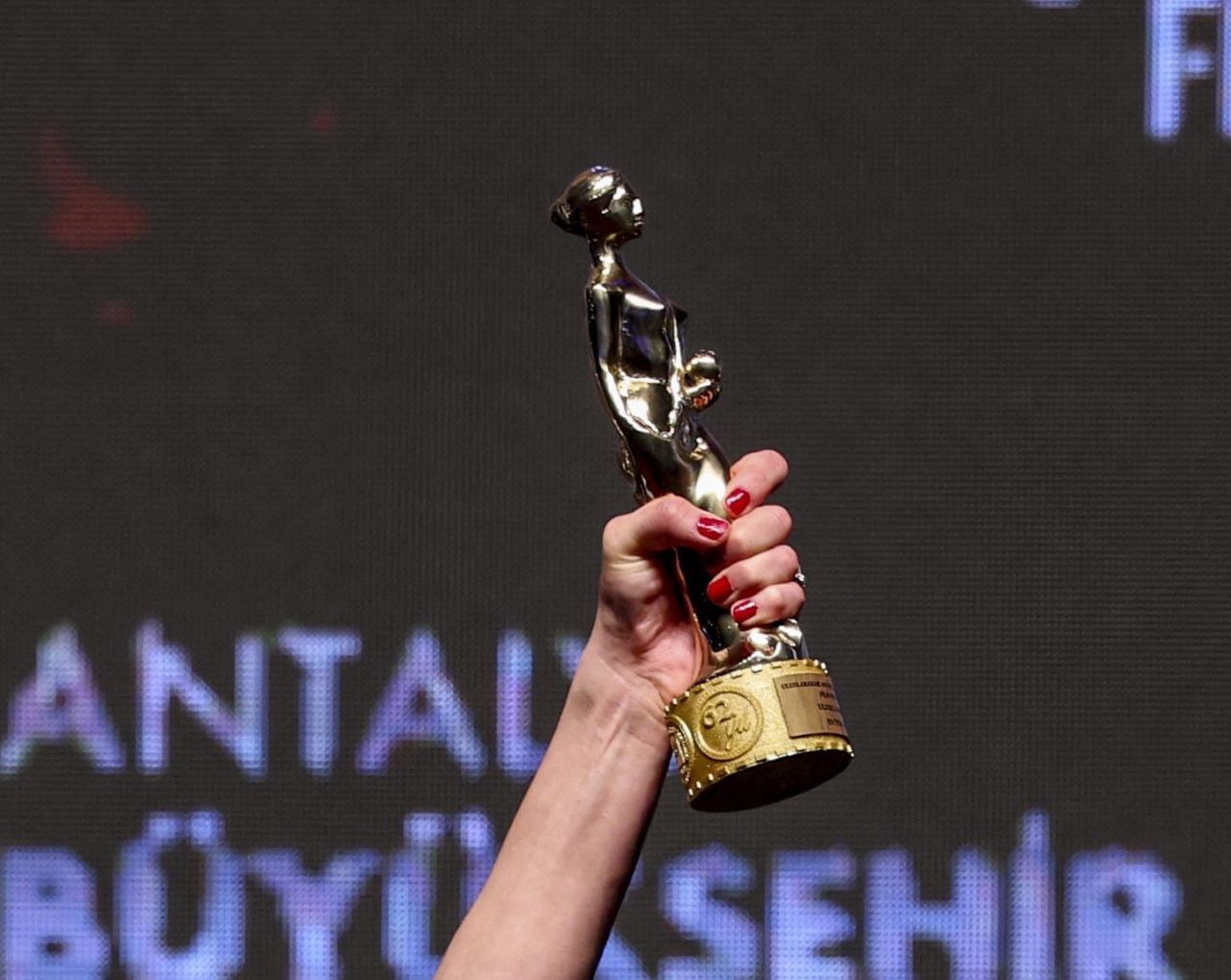 Altın Portakal Ödül Ğ