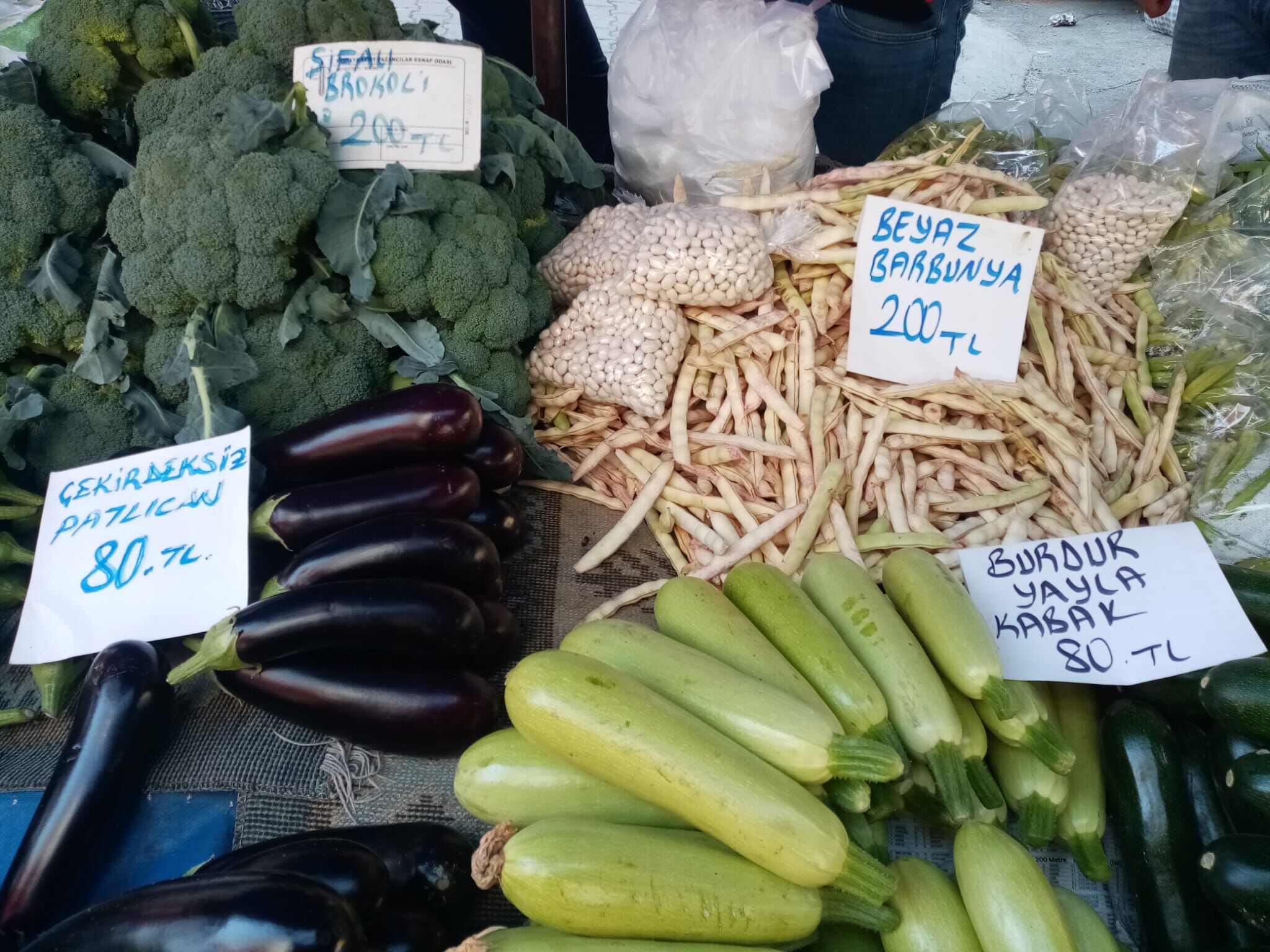 Antalya Semt Pazarı (2)