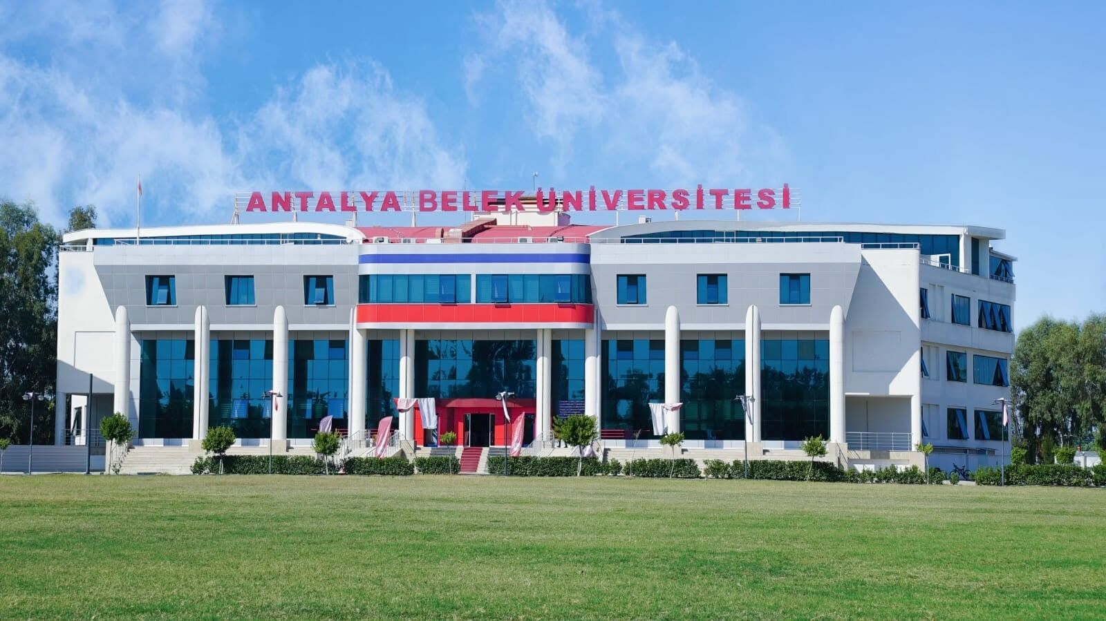 Belek Üniversitesi 6 hoca arıyor!