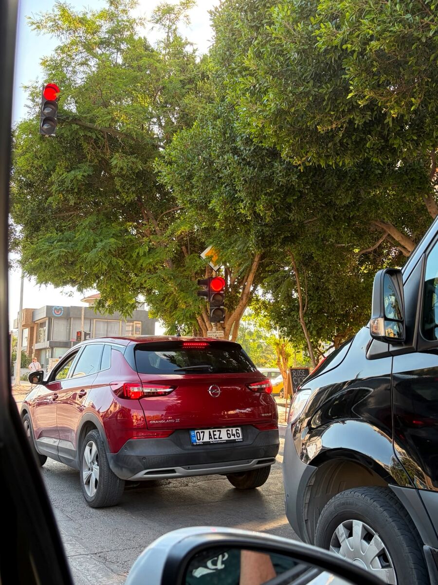 Düden Şelalesi Trafik Işığı 2 (2)