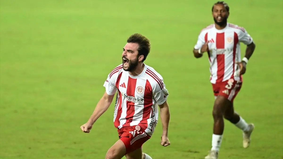 Georgiy Dzhikiya Futbolcu