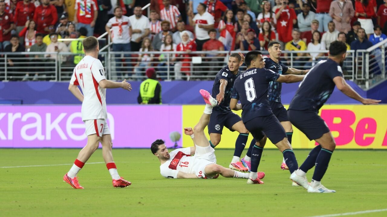 Türkiye Paraguay Maçı (2)