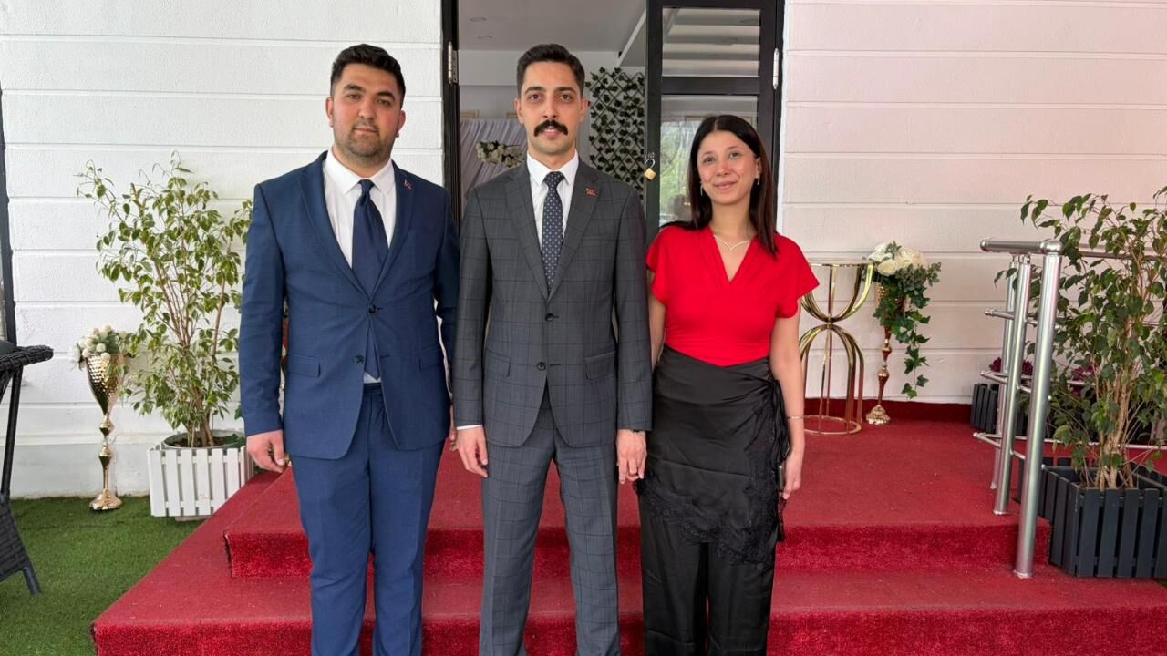 Antalya'da çakar cezası sonrası istifa! Yeni kurulmuşlardı, dağıldılar
