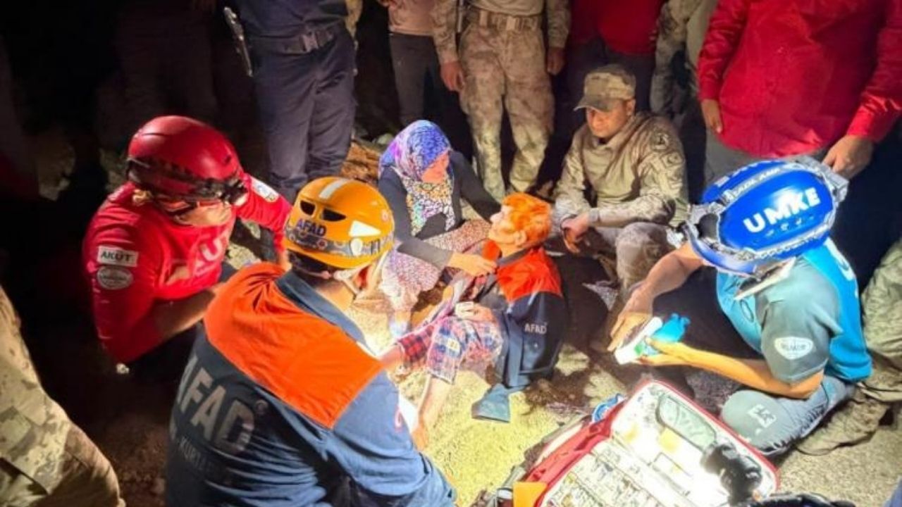 Alanya'da Kayıp 83 Yaşındaki Kadını Teknoloji Buludu1232423 (1)