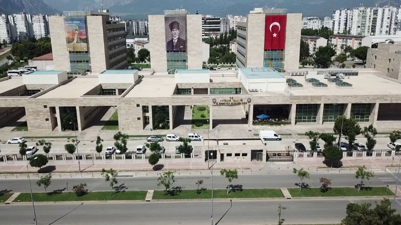 Antalya İl Emniyet Müdürlüğü Bina