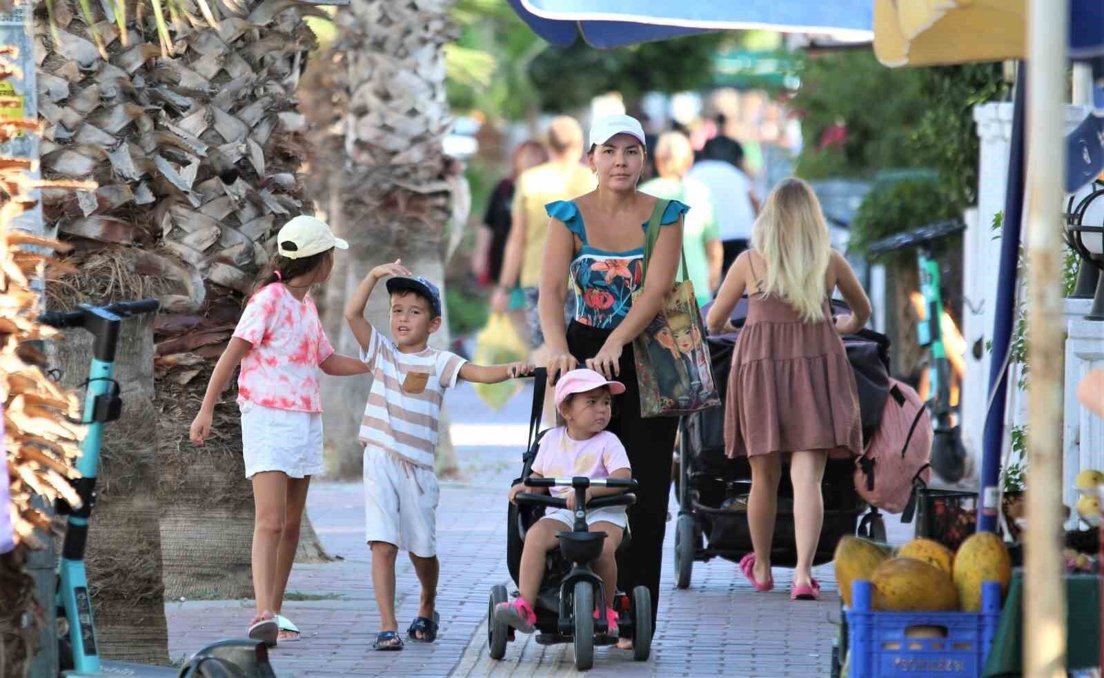 Antalya Insanlar