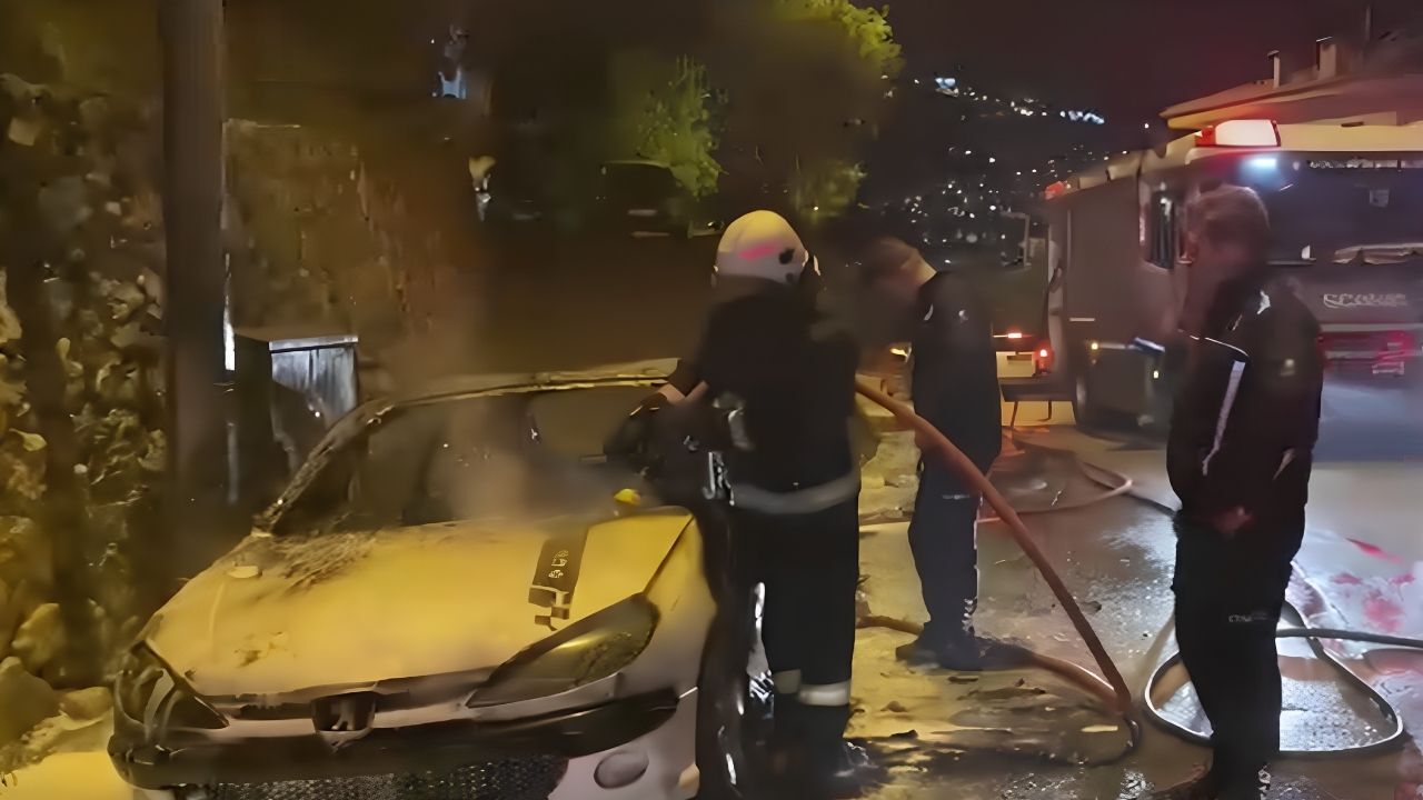 Antalya İtfaiyesi Uyardı Aracınızdaki Bu Eşyalar Yangına Neden Olabilir (1)