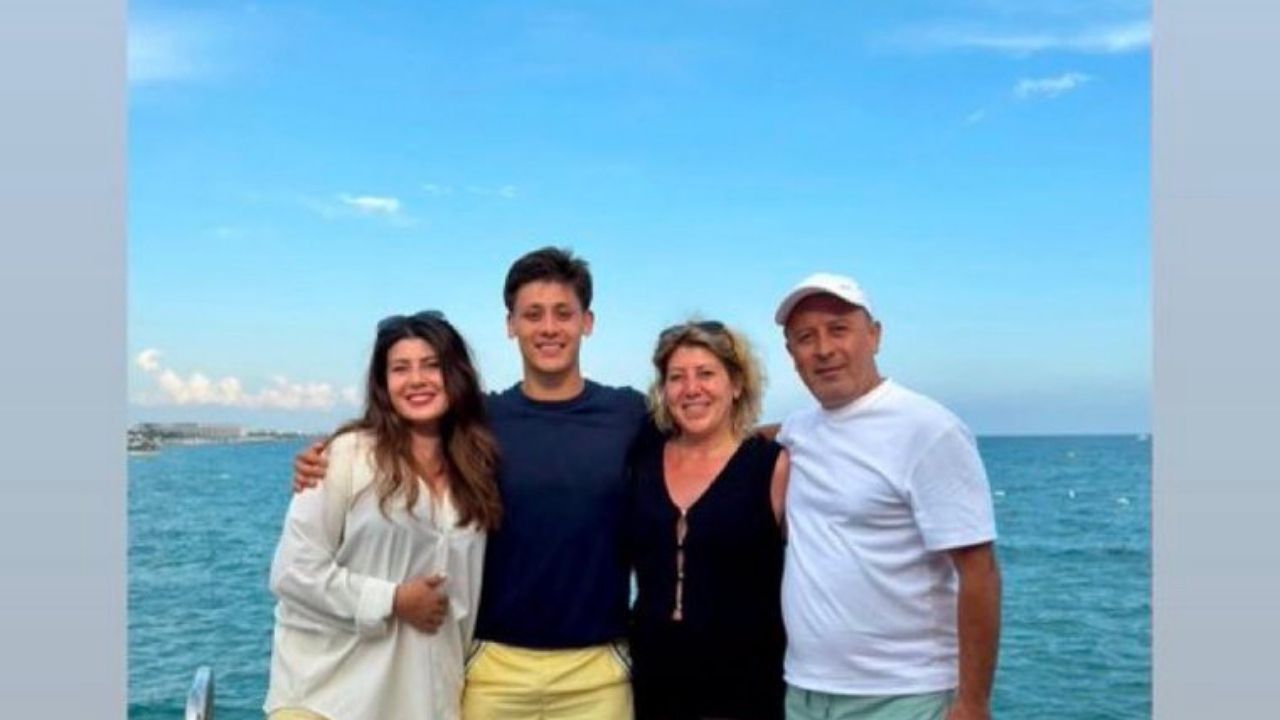Arda Güler Antalya'da Coştu! Mustafa Sandal Şarkısına Eşlik Etti (5)