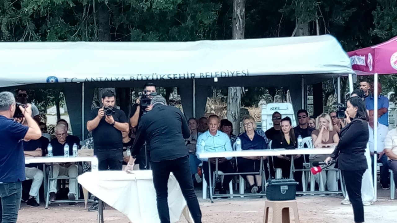 Büşra Özdemir Gürkut Acar Anma