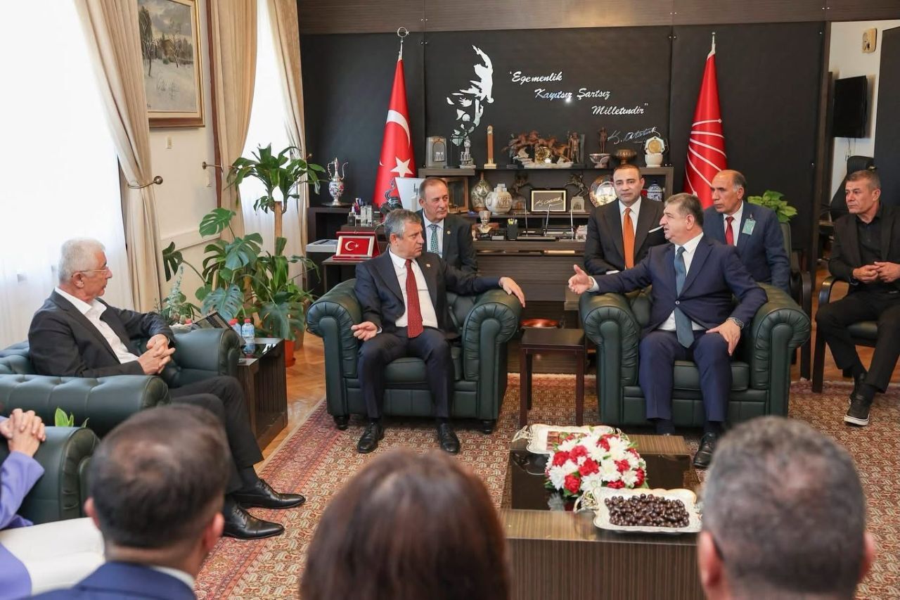CHP'nin seçilmiş Genel Başkanı Özgür Özel Antalya’ya geliyor!