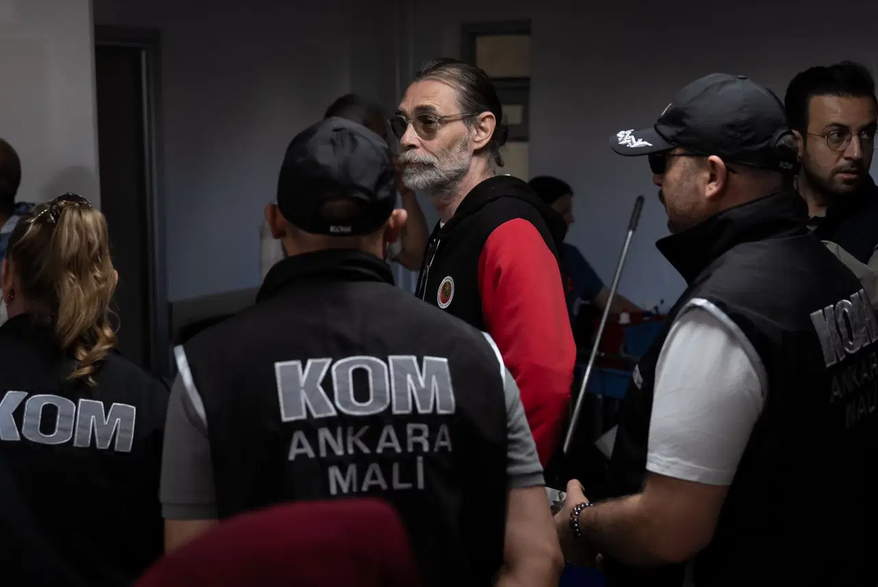 Erdal Beşikçioğlu Neden Gözaltına Alındı Tutuklandı Mı, Görevden Alındı Mı12 (1)
