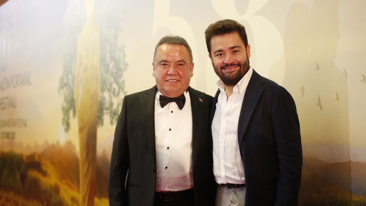Gökhan Böcek Ve Muhittin Böcek
