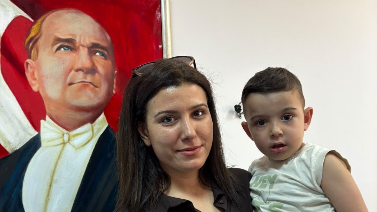 Küçük Metehan Annesinin Karaciğeriyle Hayata Tutundu! (2)