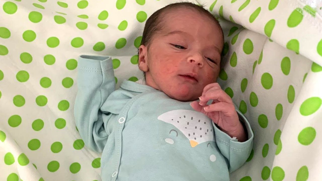 Küçük Metehan Annesinin Karaciğeriyle Hayata Tutundu! (6)