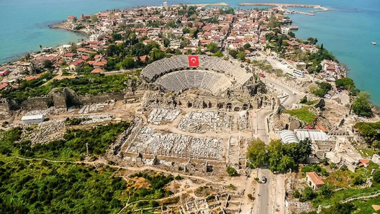 Akdeniz’in Açık Hava Müzesi Side Antik Kenti Nasıl Gidilir 2026 Giriş Ücretleri1 (9)Körfezzxç
