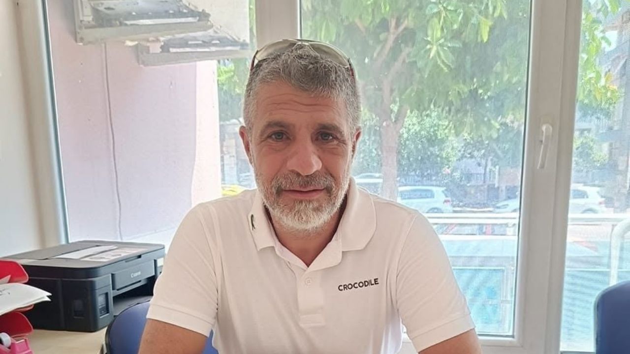 Ali Murat Özel Chp Kepez Ilçe Başkanı