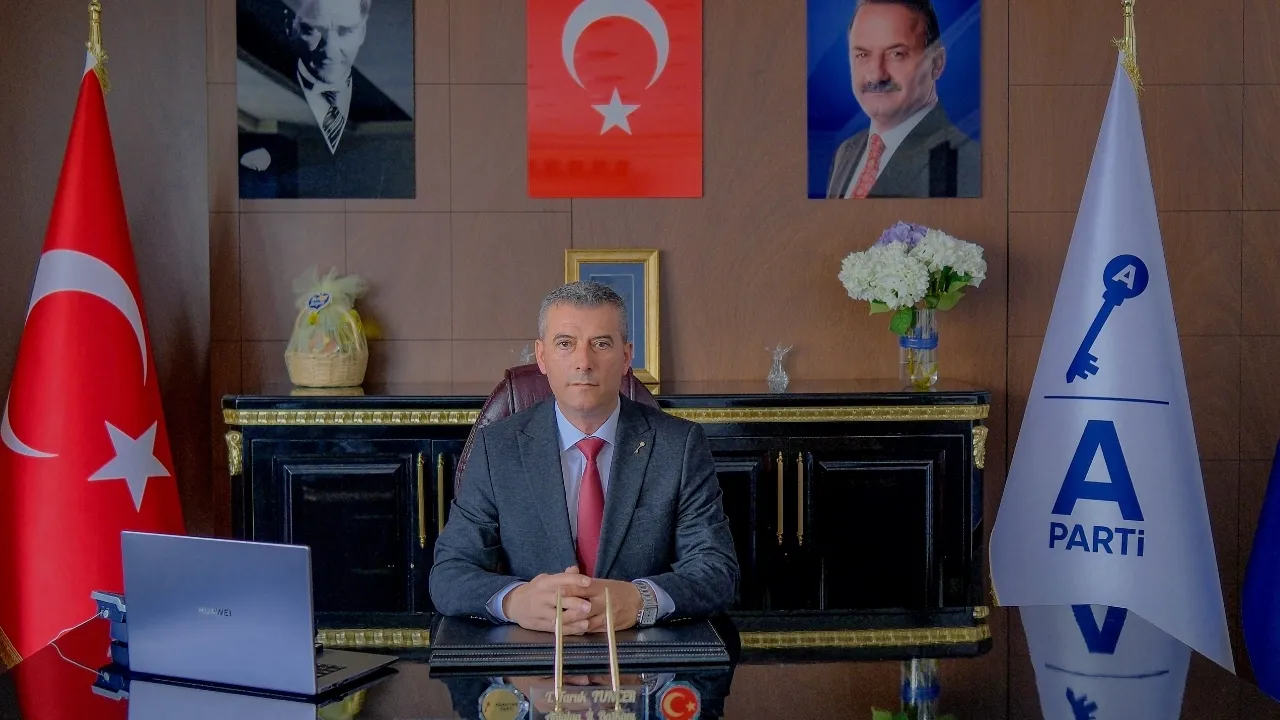 Anahtar Parti Antalya’dan 30 Ağustos Çıkışı! Sözleri Dikkat Çekti (2)Körfezzxç