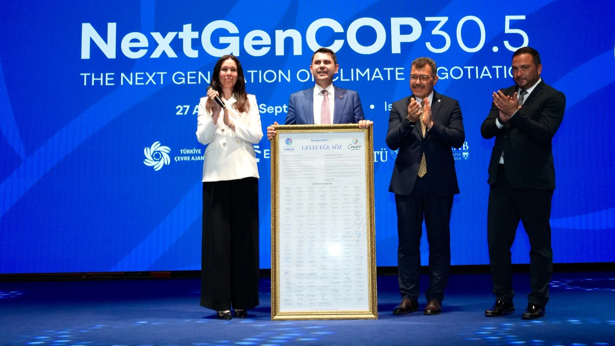 COP30.5 buluşmasında Murat Kurum’dan gençlere mesaj