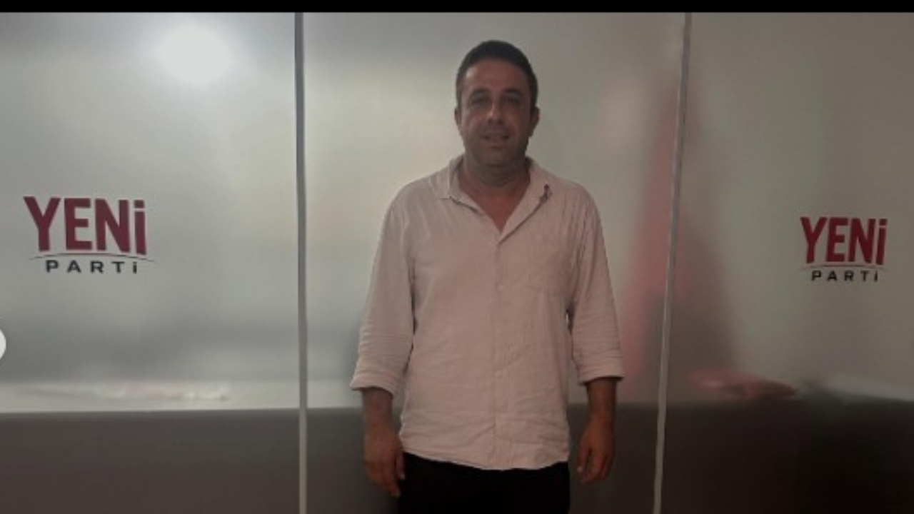 İzzet Çeliktürk 1