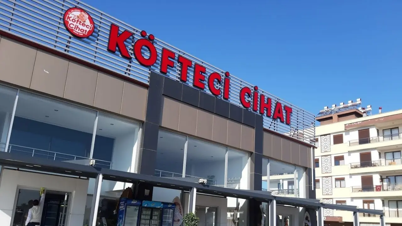 Köfteci̇ Ci̇hatkörfezzxç