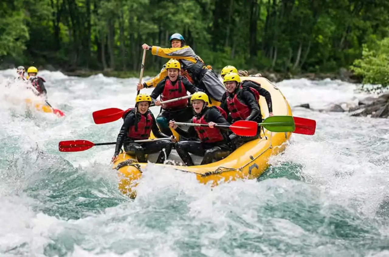 Köprülü Kanyon Raftink Heyecanı