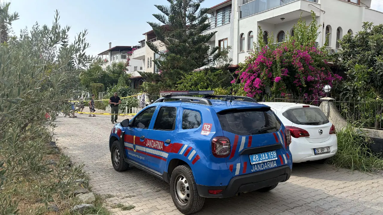 Muğla’da Acı Gerçek Ortaya Çıktı! Anne Ve Oğlunun Evinde Acı Son!1 (3)