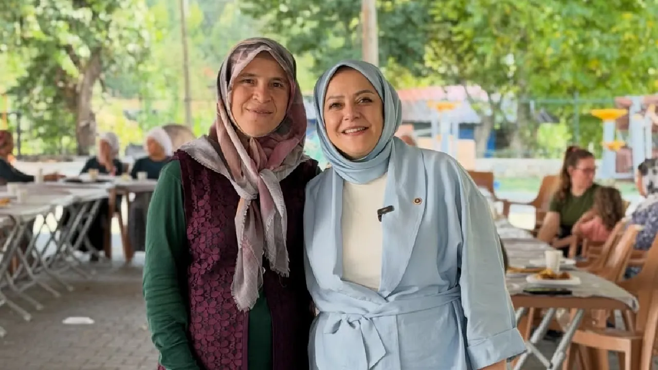 Sema Silkin Ün Kimdir, Kaç Yaşında Nereli Ak Parti’ye Geçecek Mi13 (6)