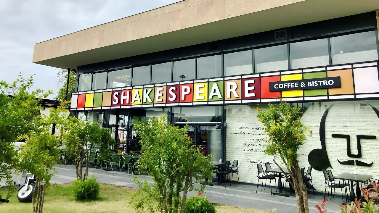 Shakespeare Coffee & Bi̇stro (Sahi̇l Antalya)Körfezzxç