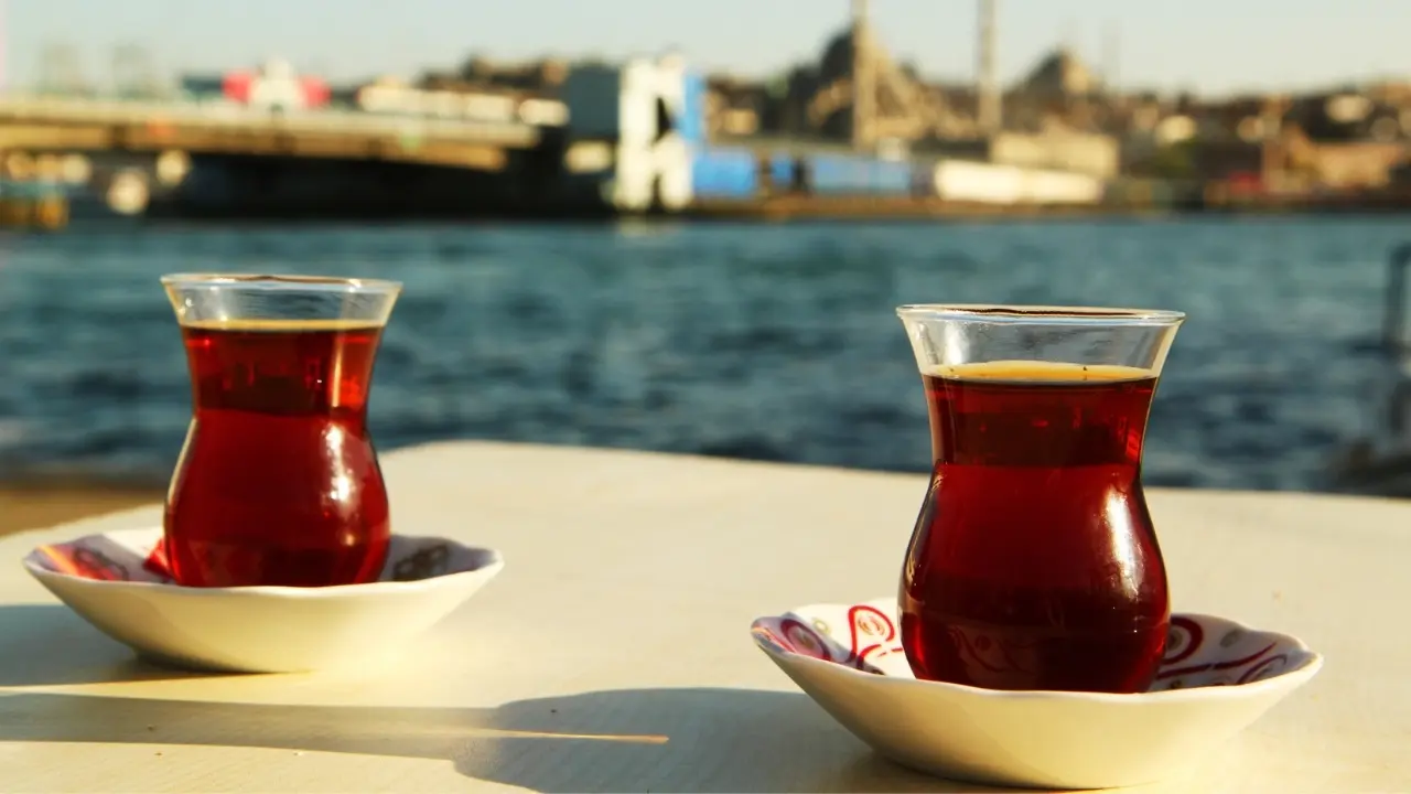 Sıcakta Sıcak Çay Içenler Dikkat! Vücutta Bakın Ne Oluyor (7)Körfezzxç