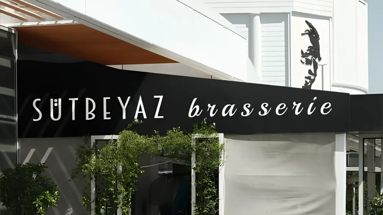 Sütbeyaz Brasserie Terracity Avmkörfezzxç