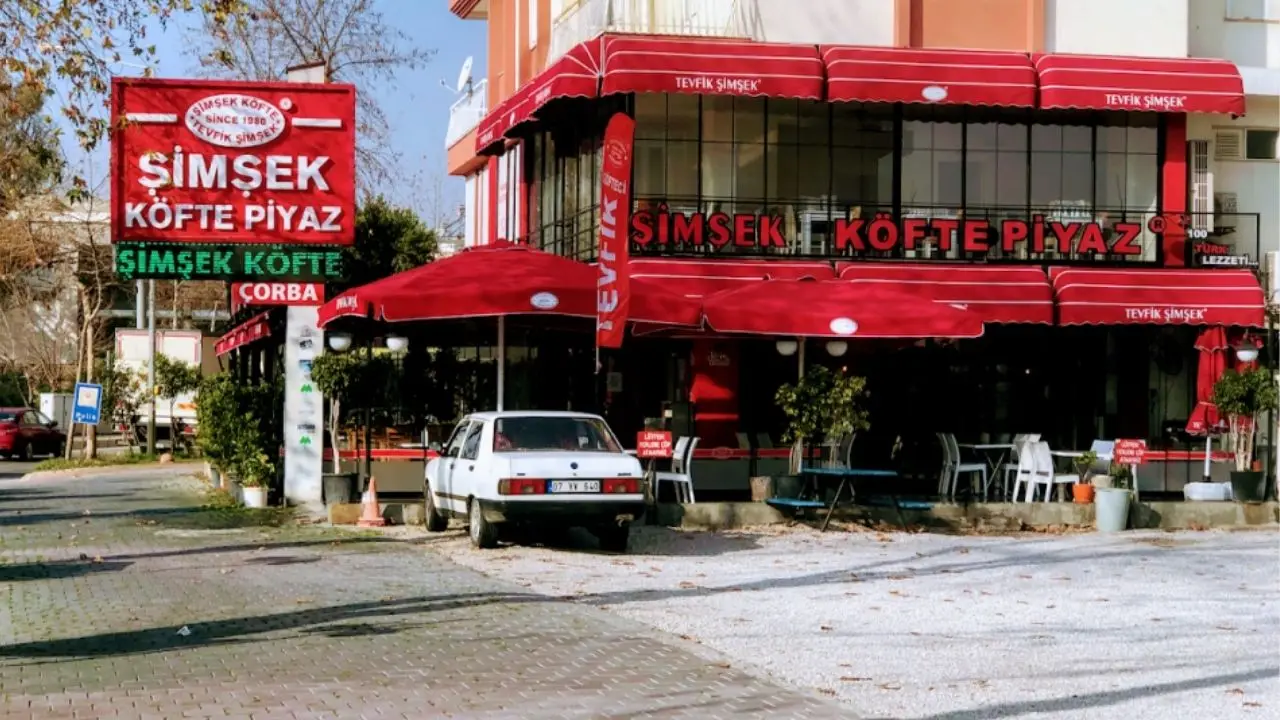 Tevfi̇k Şi̇mşek Şi̇mşek Köfte Pi̇yazkörfezzxç