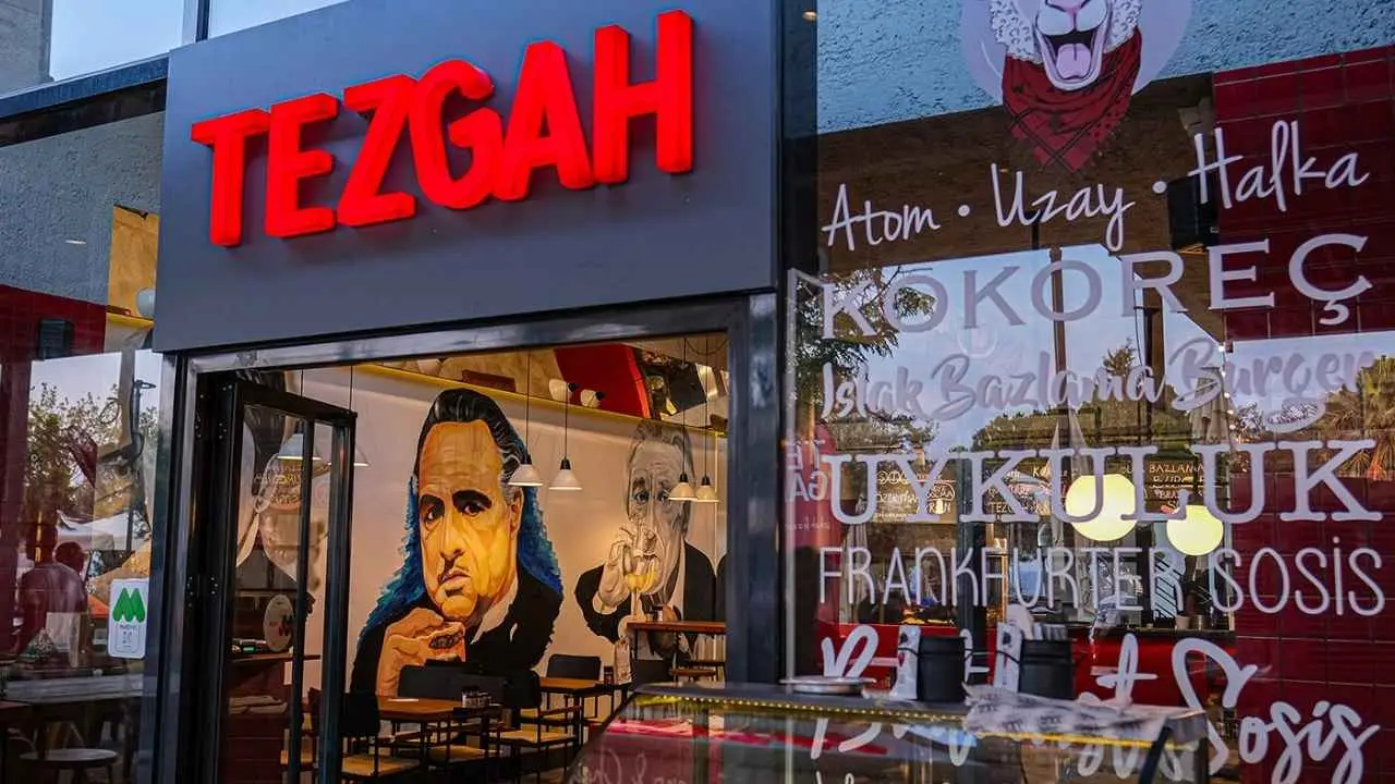 Tezgâh Sokak Lezzetleri̇ Larakörfezzxç