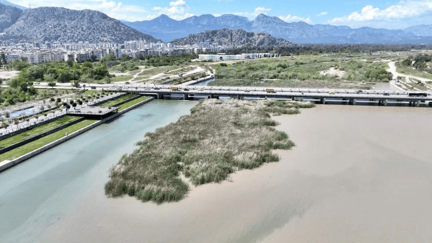 Antalya Konyaaltı Sahili (5)