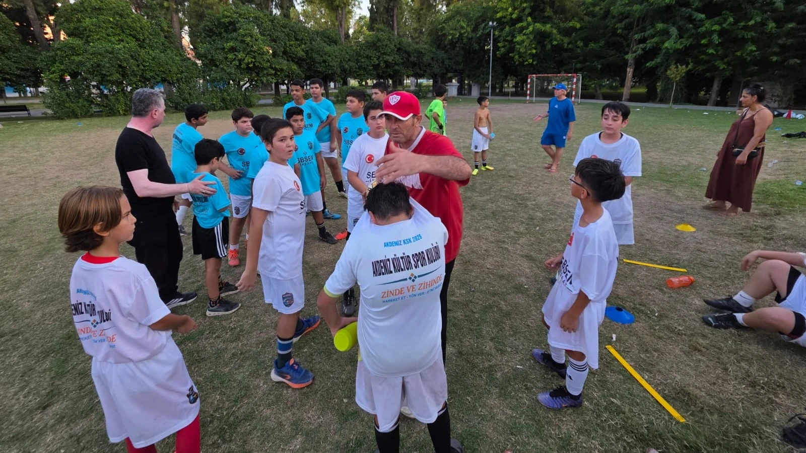 Antalya’da Yıllar Sonra Mahalle (3)