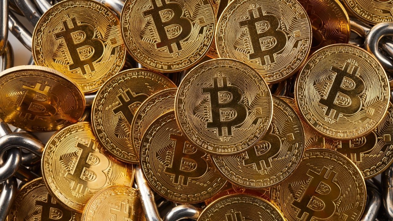 Antalya’daki Kripto Para Yatırımcıları Dikkat! Bitcoin’de Kritik Dönem2 (1)