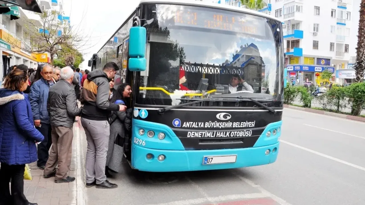 Antalyakart Ve Otobüs (5)