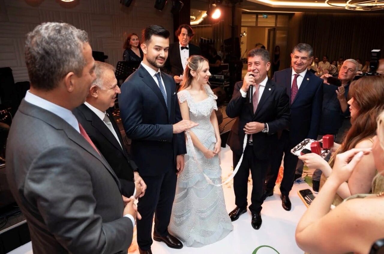 Cavit Arı'nın Kızının Nişanı (2)