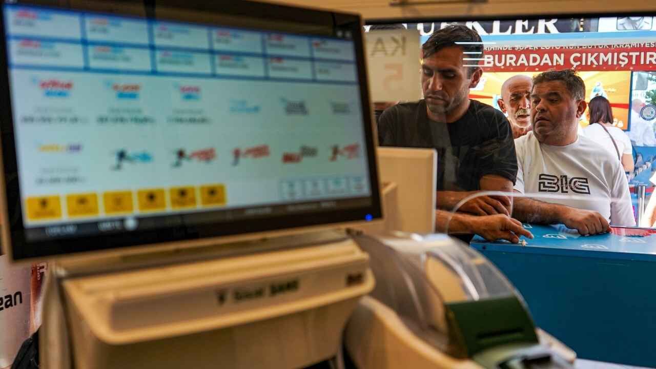 Çılgın Sayısal’dan Antalya’yı çılgına çeviren ikramiye!