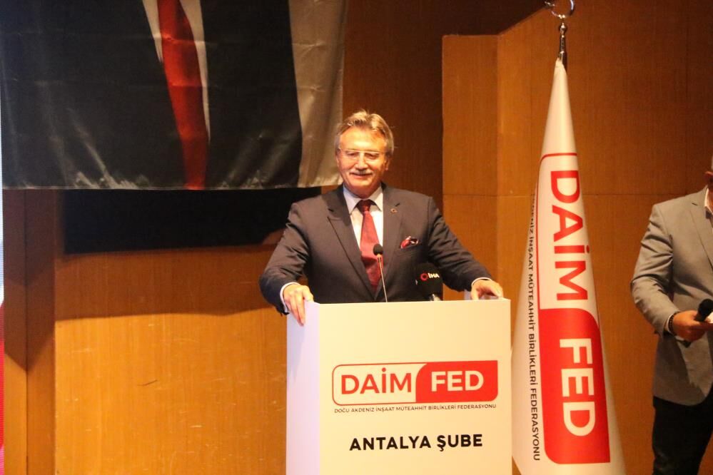 Kürşad Tüzmen: Antalya yapı stoku olarak ciddi sıkıntıları olan bir şehir