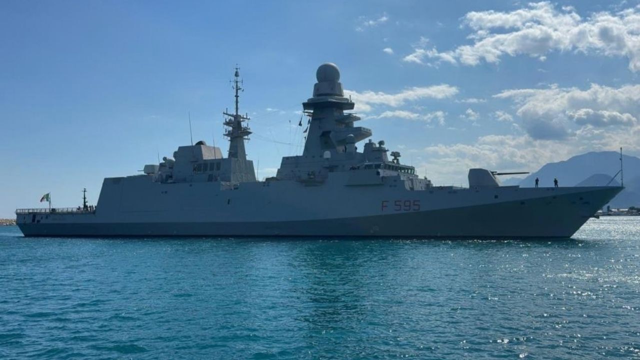 İtalyan savaş gemisi Antalya'ya geldi! Akdeniz'de kritik temas