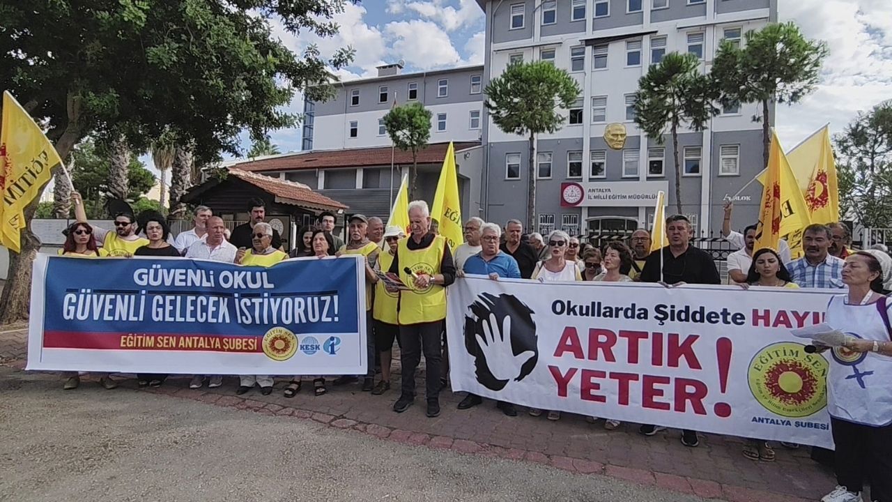 Manisa Turgutlu’da Okul Saldırısına Eğitim Sen’den Tepki Yusuf Tekin Istifa Etmeli2 (1)